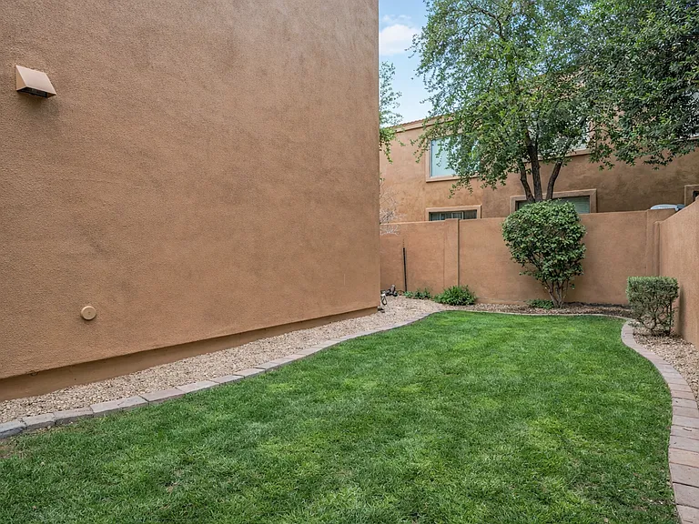 4820 E Virginia Ave #A — Photo 21