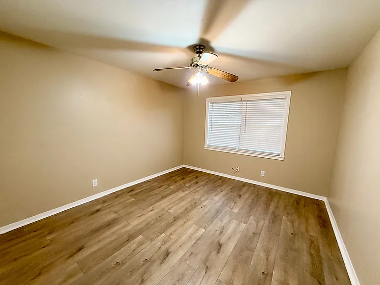 320 S Rita St — Photo 10
