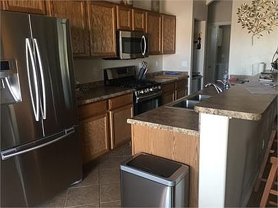 3rd image of 2443 Wilder Rd