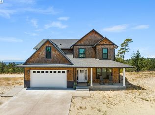 507 Sea View Dr, Manzanita, OR 97130