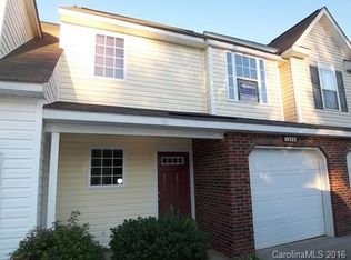 10527 Prairie Ridge Ln #2012, Charlotte, NC 28213