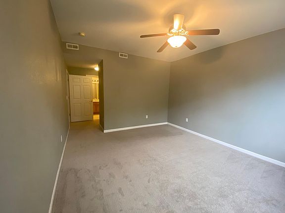 Master Suite/Bedroom