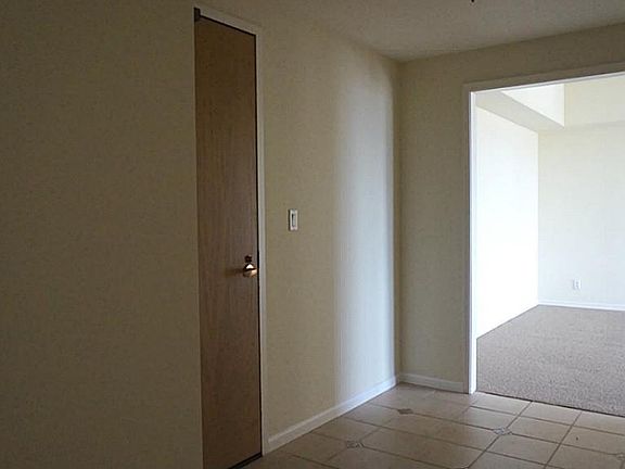 2nd image of 2001 Holcombe Blvd Unit 1905