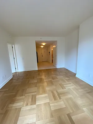 Rented by Windsor Property Management | media 10