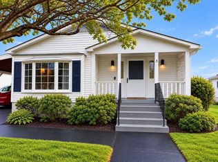3 Roundtable Rd, Attleboro, MA 02703
