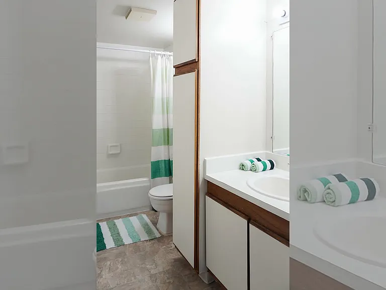 2396 Leslie Cir — Photo 13