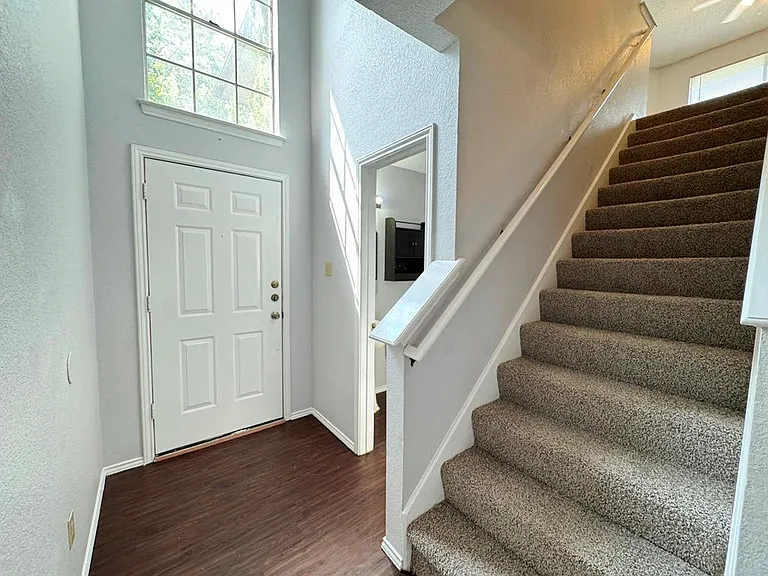 14009 Maricella Ln — Photo 4
