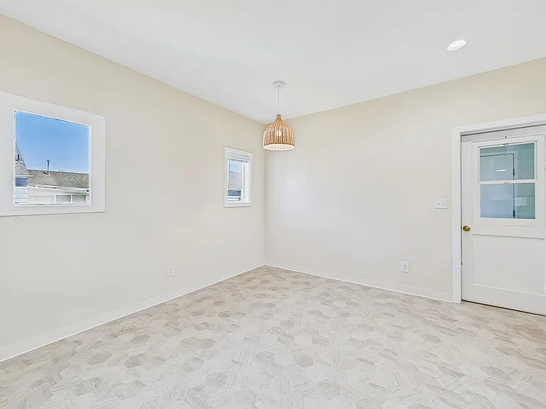 3325 F St — Photo 12