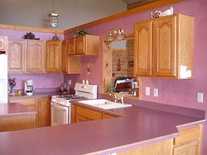 4th image of 17965 Avalon Dr