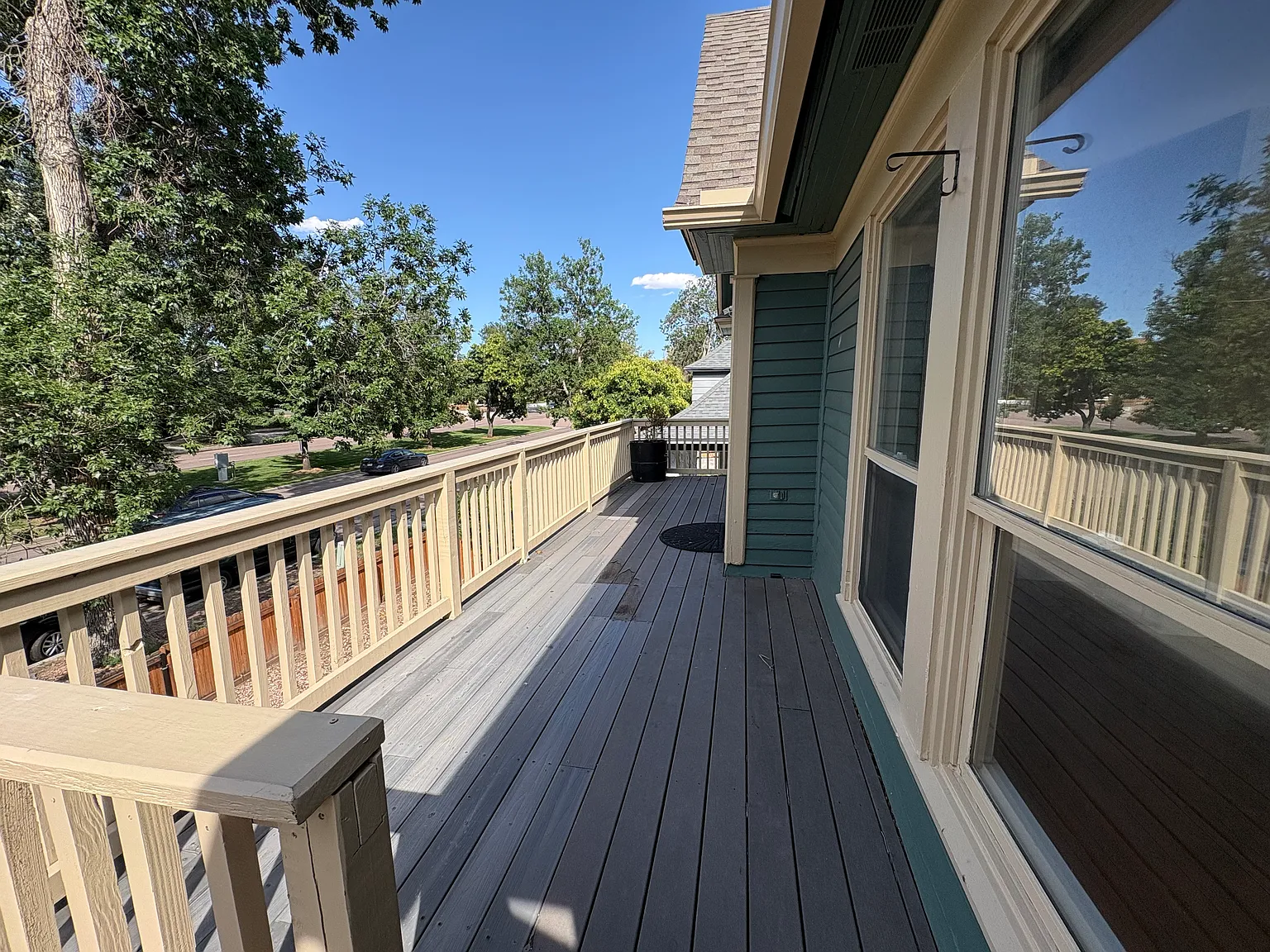 2 bed, 1400 sqft, $1,550 — Photo 2