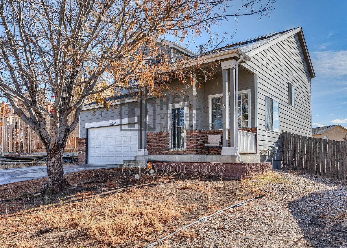 Building Photo - 2214 Cowhand Pl
