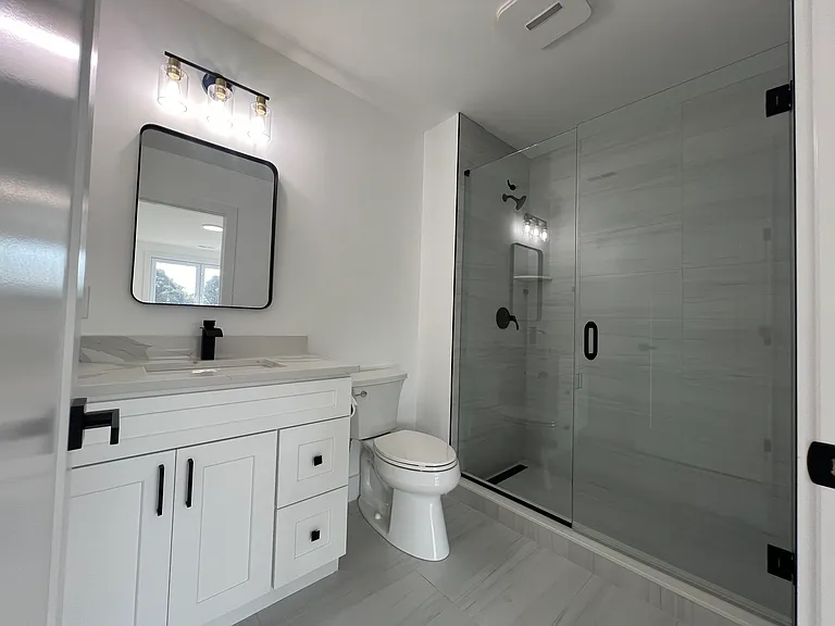 211 Ferry Blvd — Photo 19