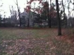 3585 Fieldview Ave, West Bloomfield, MI