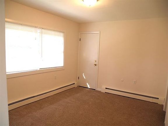 Large Bedroom