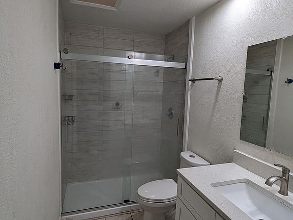 3rd image of 122 Lullwater St