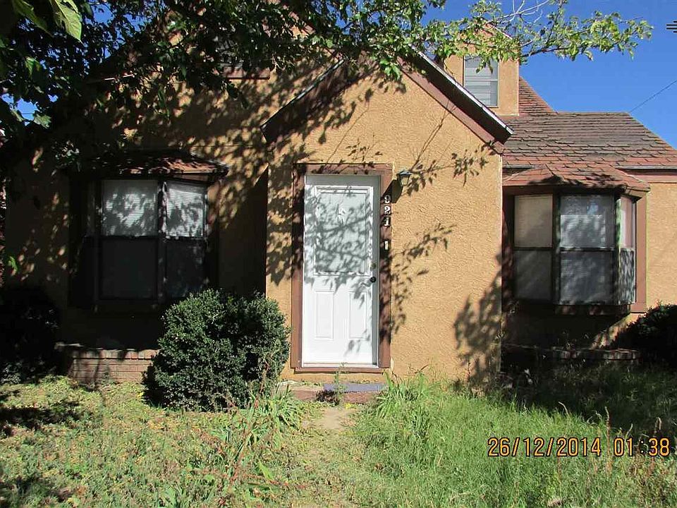 1st image of 921 S Avenue A