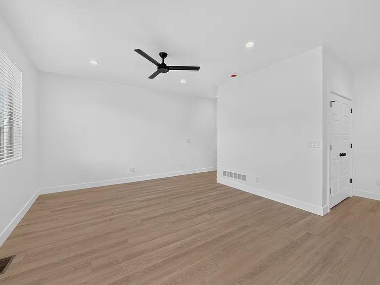 953 W Mountain Hollow Way — Photo 9