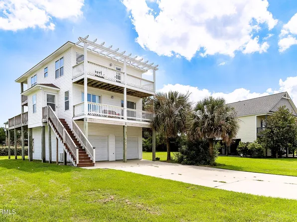 474 Chadwick Acres Road, Sneads Ferry, NC 28460