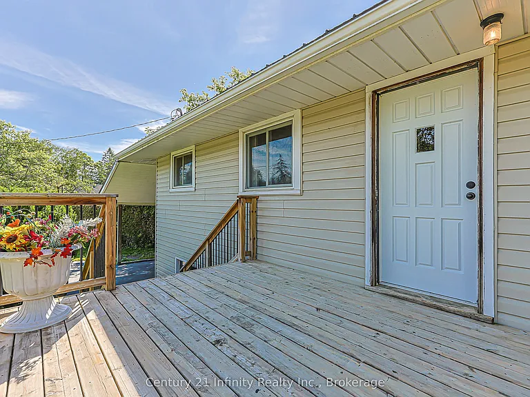 7 Robmar St — Photo 4
