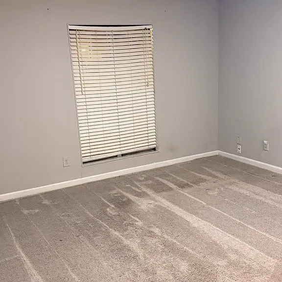 1955 Indian Trail Lilburn Rd #307 — Photo 2