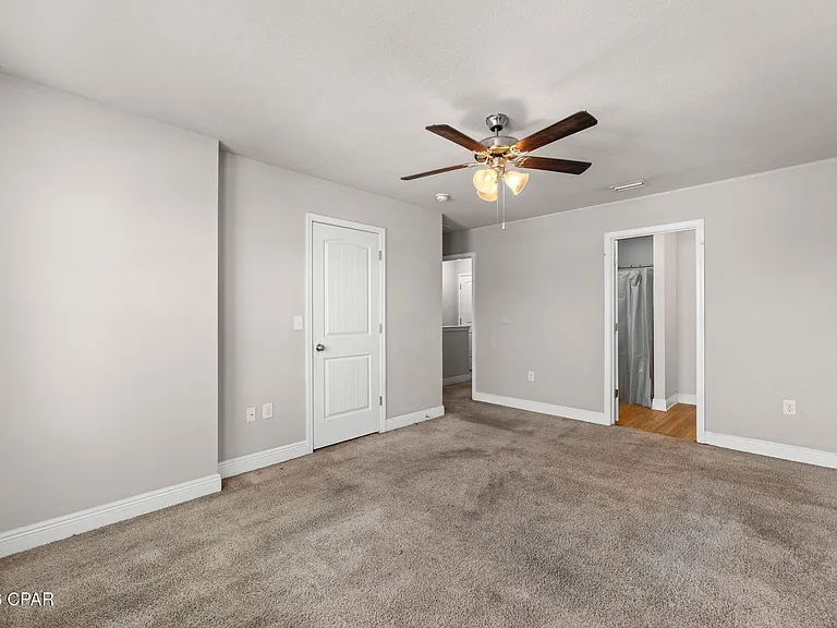 5768 Callaway Cir — Photo 16