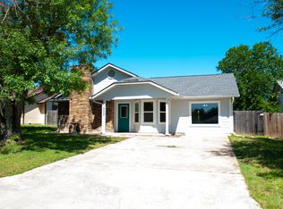 1002 Cresswell Dr, Pflugerville, TX 78660