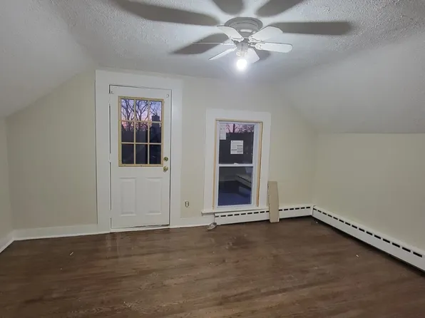 260 Summit St APT 3, Willimantic, CT 06226