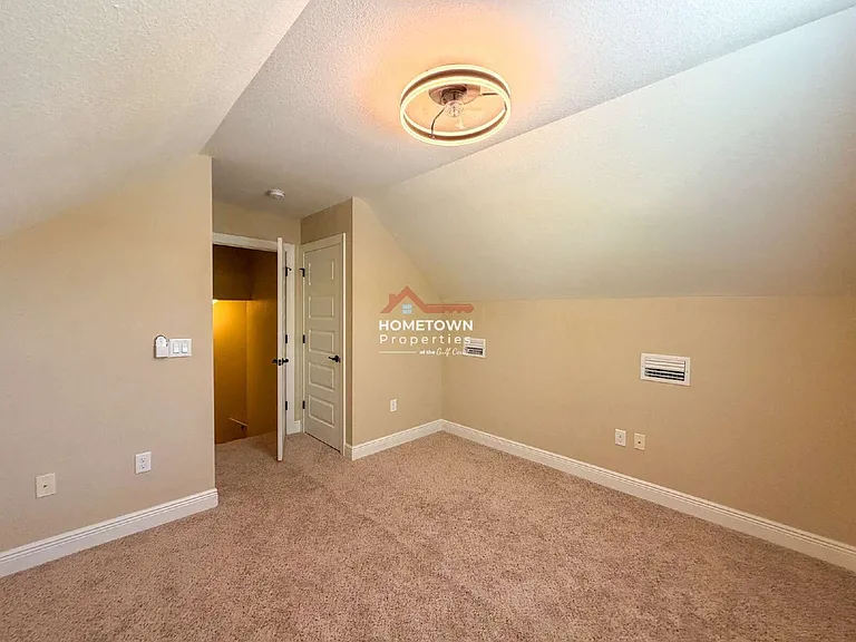 5573 Nate Ln — Photo 30