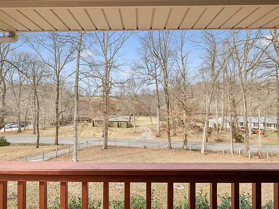 4th image of 2563 Distillery Rd