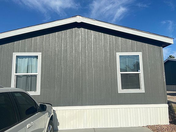 2nd image of 825 N Lamb Blvd #202