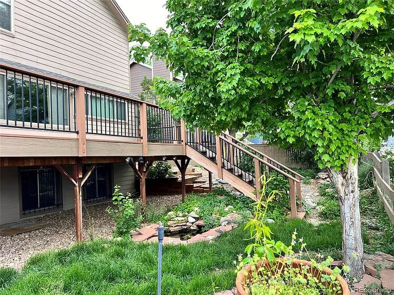 9881 Spring Hill Pl — Photo 24