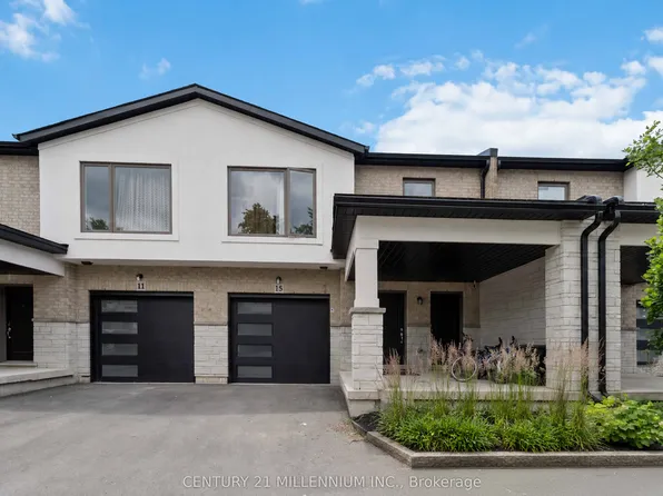 15 Alayche Trl, Welland, ON L3C 0J7