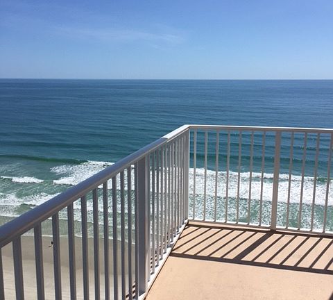 Full ocean view-deck