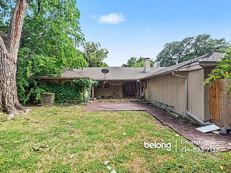 8615 Skyline Dr — Photo 5