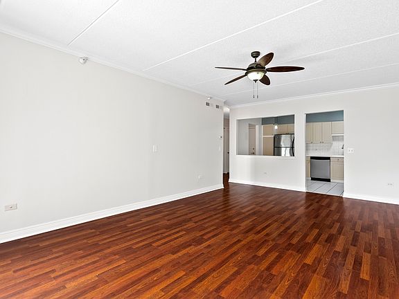 3rd image of 675 Pearson St APT 505