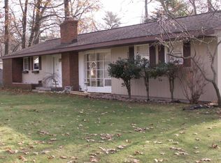66 Harmony Ln, Muskegon, MI 49445
