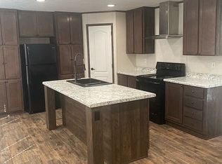 606 S Park St, Ogden, KS 66517