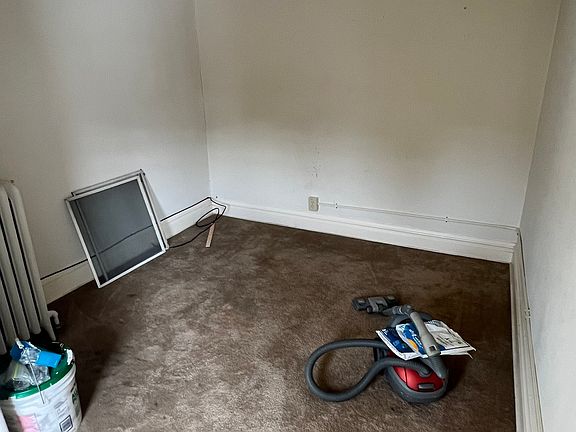 5th image of 840 W Walnut St #1