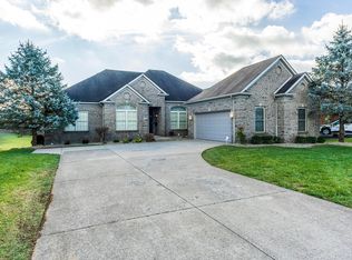 617 Four Winds Dr, Richmond, KY 40475