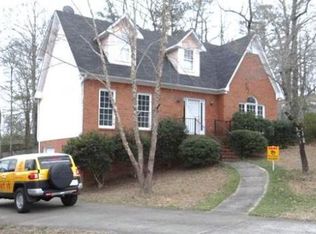 181 Kentwood Dr, Alabaster, AL 35007