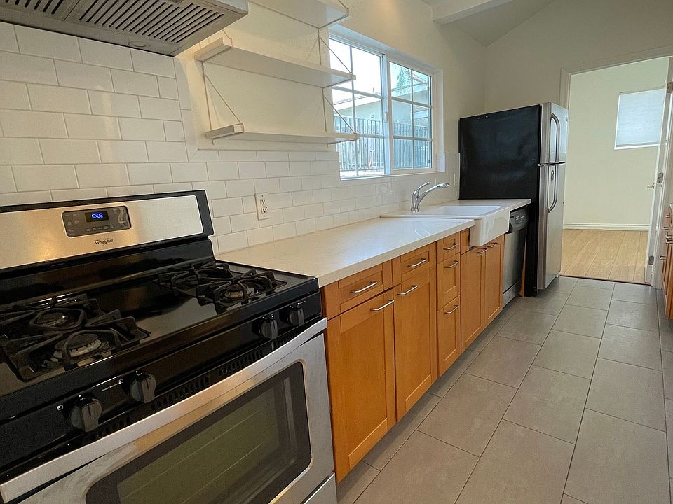 1st image of 4833 Baltimore St #4833