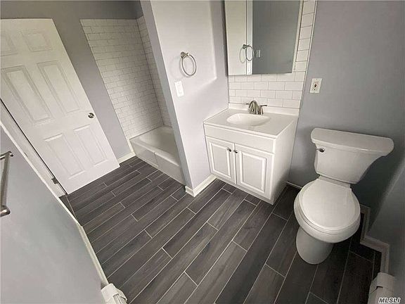 5th image of 276 Rockaway Tpke