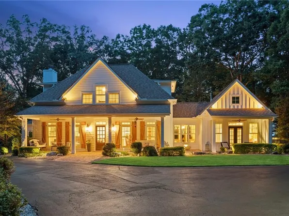 151 Abbey Hill Rd, Suwanee, GA 30024