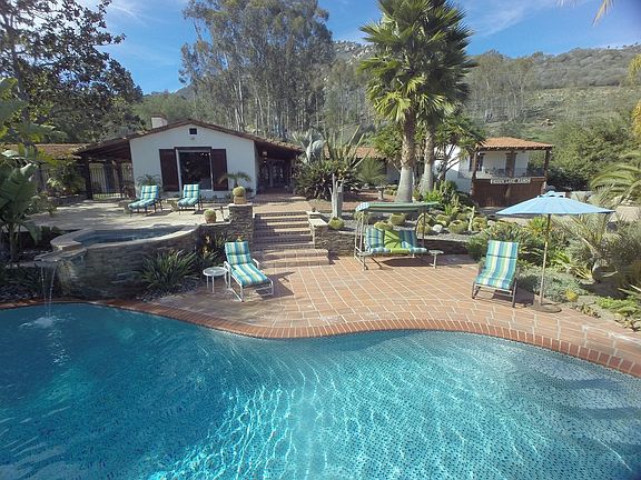 pool