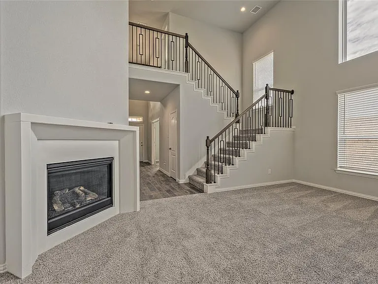 32962 Silver Meadow Way — Photo 5