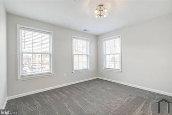 2702 Stanton Rd SE — Photo 12