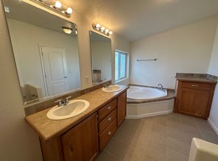 1900 Roberson Ln, Fallon, NV 89406