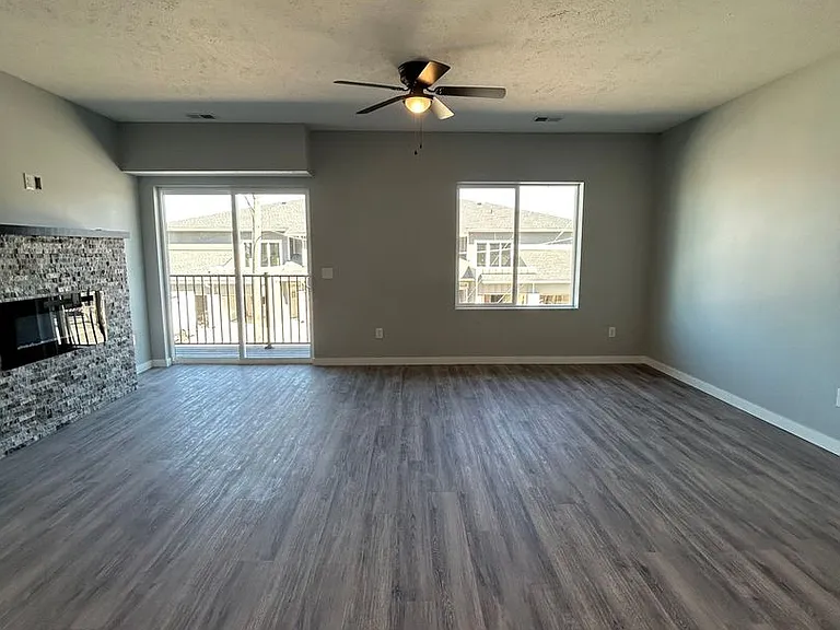 2723 Adams St — Photo 31