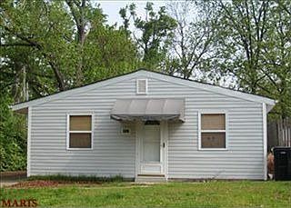 1st image of 9111 Leenora Ave