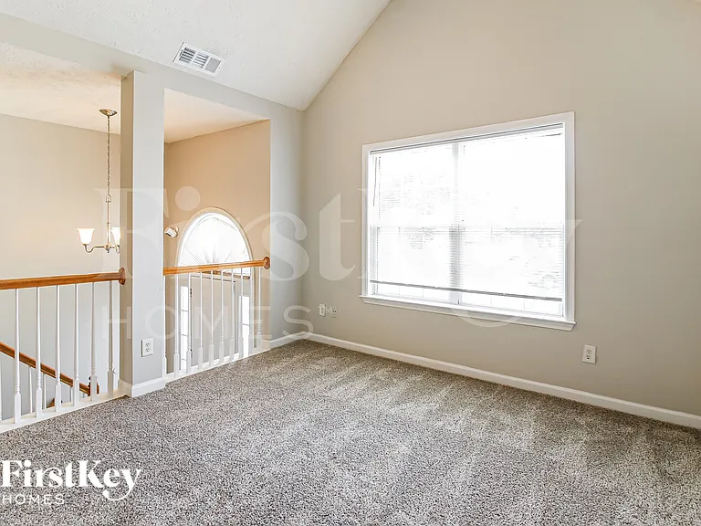 8012 Mustang Ln — Photo 9